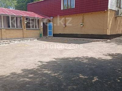 Действующее кафе шашлычная · 128 м², бағасы: 60 млн ₸ в Караганде, Казыбек би р-н