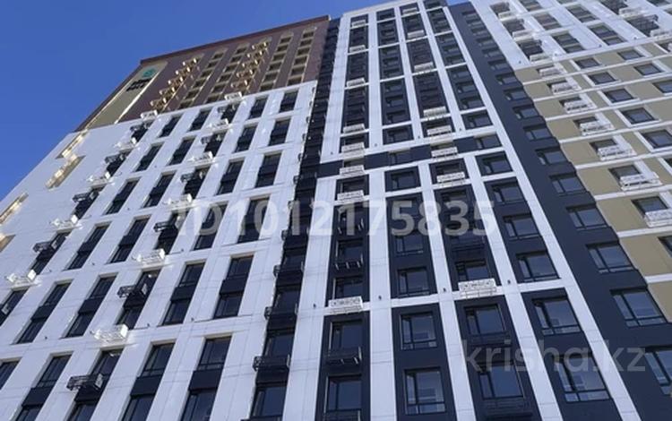 1-комнатная квартира · 38.5 м² · 19/21 этаж, ул. Жошы хана 12/1 за 28.5 млн ₸ в Астане, Есильский р-н — фото 2