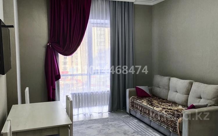 2-комнатная квартира · 47 м² · 4/18 этаж, Сауран 10 в за 270 000 ₸ в Астане, Есильский р-н — фото 2