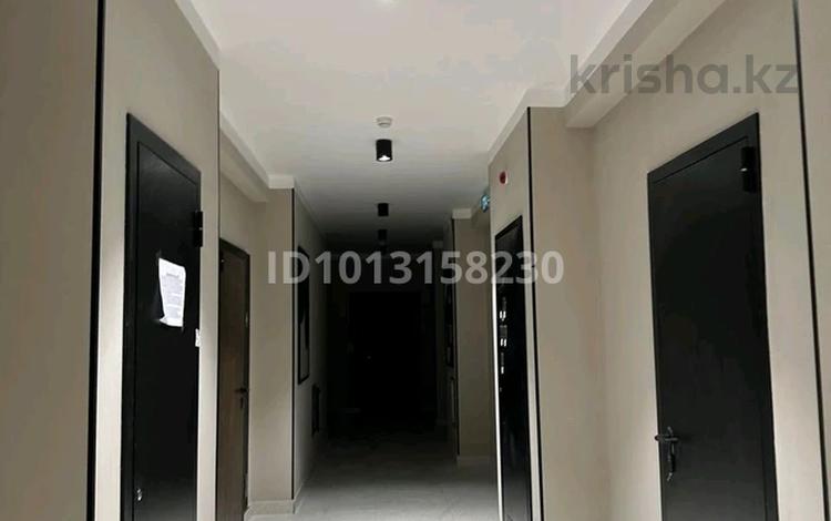 1-комнатная квартира · 35 м² · 3/9 этаж, Вдоль ул. 37 39/1 — Новой мечети за 26.5 млн ₸ в Астане, Есильский р-н — фото 2