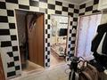 3-бөлмелі пәтер · 62 м² · 2/5 қабат, 16-шағынаудан 5, бағасы: 15 млн ₸ в Караганде, Алихана Бокейханова р-н — фото 3