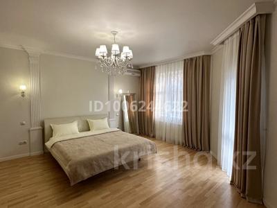 Дом · 6 комнат · 330 м², мкр Самал-3 31/1 — Мендикулова аль-Фараби за 140 000 〒 в Алматы, Медеуский р-н