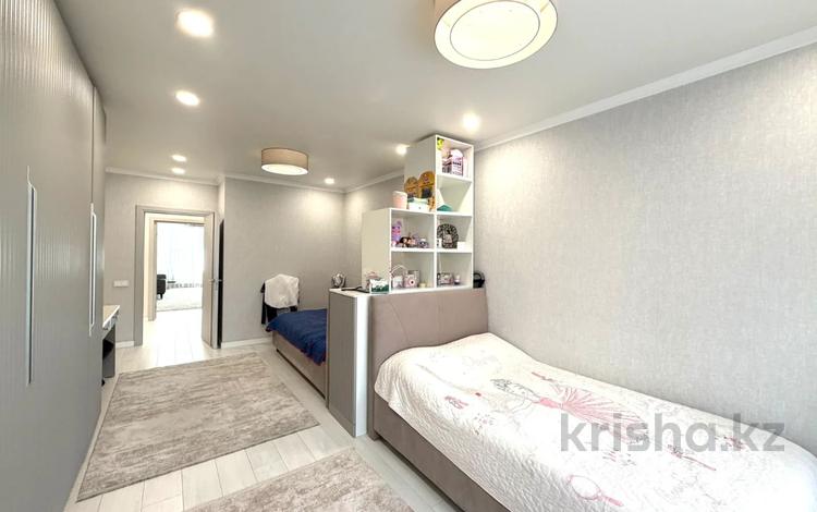 3-комнатная квартира · 111 м² · 2/8 этаж, Розыбакиева за 145 млн ₸ в Алматы, Бостандыкский р-н — фото 2
