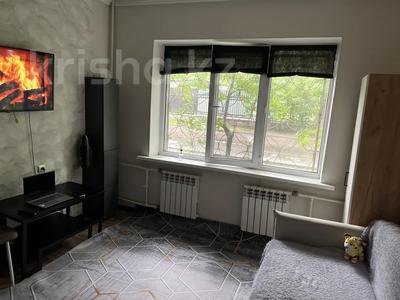 1-бөлмелі пәтер · 18 м² · 1/5 қабат, Богенбай Батыра — Розыбакиева ( без комиссии), бағасы: 14.9 млн ₸ в Алматы, Алмалинский р-н