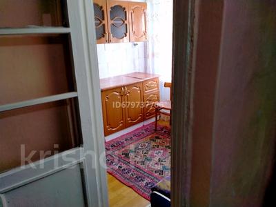 2-комнатная квартира · 47 м² · 2/4 этаж, Конаева — Напротив кафе пчелка за 8 млн ₸ в Кентау