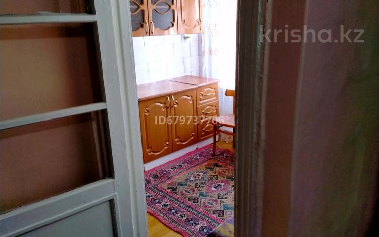 2-комнатная квартира · 47 м² · 2/4 этаж, Конаева — Напротив кафе пчелка за 8 млн ₸ в Кентау — фото 3