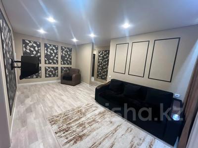 1-бөлмелі пәтер · 32 м², Первомайская 7 — Центр, р-он ДК, бағасы: 10 000 ₸ в 