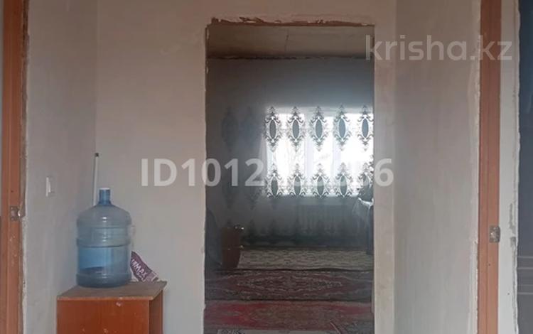 Отдельный дом · 3 комнаты · 70 м² · 5 сот., мкр. Зачаганск пгт, ул Алпамыс батыра 36/1 — 10 школа за 23 млн ₸ в Уральске — фото 3