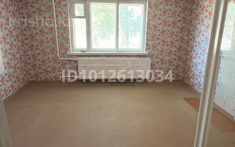 2-бөлмелі пәтер · 53 м² · 2/5 қабат, 15 микрорайон 27В, бағасы: 21 млн ₸ в Семее — фото 2