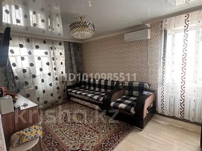 1-комнатная квартира · 31 м² · 3/5 этаж, Майкудук, 13й микрорайон 6 за 8.5 млн 〒 в Караганде, Алихана Бокейханова р-н