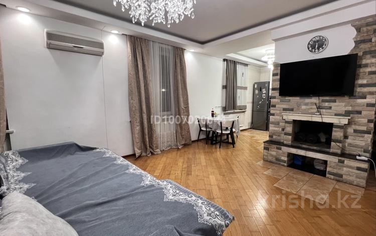 2-комнатная квартира · 73 м² · 3/3 этаж, Назарбаева 117 — Назарбаева-Толе би за 73 млн ₸ в Алматы, Алмалинский р-н — фото 10