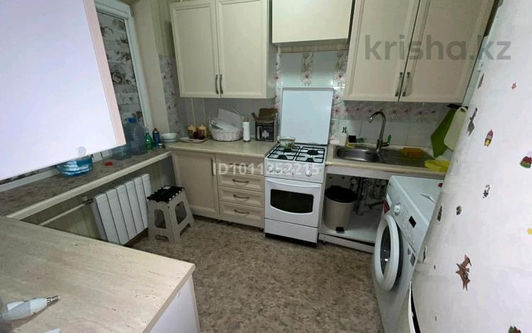 2-комнатная квартира · 43 м² · 2/5 этаж, 4-й мкр 44 за 12 млн ₸ в Актау — фото 2