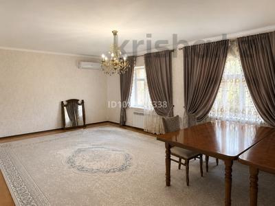 Отдельный дом · 6 комнат · 200 м² · 15 сот., мкр Самал-1, Бектаева 4 — Қазиева мен Рысқұлова қиылысы за 70 млн ₸ в Шымкенте, Абайский р-н