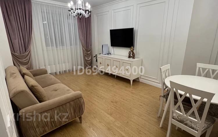 3-комнатная квартира, 65 м², 6/10 этаж помесячно, Мангилик Ел 40/2