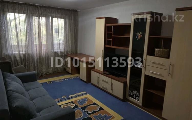 2-комнатная квартира · 43.5 м² · 4/4 этаж, мкр №10 А 1 — Между Саина и Бергового по Койчуманова. за 250 000 ₸ в Алматы, Ауэзовский р-н — фото 2