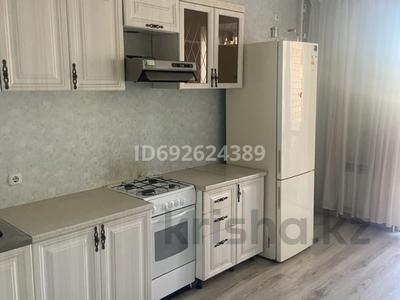 2-бөлмелі пәтер · 64 м² · 7/9 қабат, Береке 60, бағасы: 200 000 ₸ в Костанае