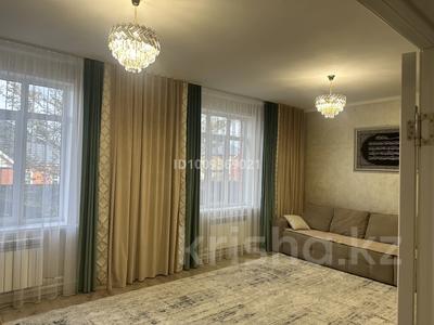 Отдельный дом · 4 комнаты · 113.5 м² · 8.6 сот., Кайыма Мухамедханова 68 — 20 микрорайон за 69 млн 〒 в Усть-Каменогорске