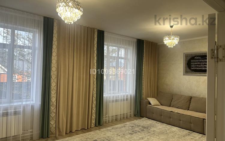 Отдельный дом · 4 комнаты · 113.5 м² · 8.6 сот., Кайыма Мухамедханова 68 — 20 микрорайон за 69 млн 〒 в Усть-Каменогорске — фото 10