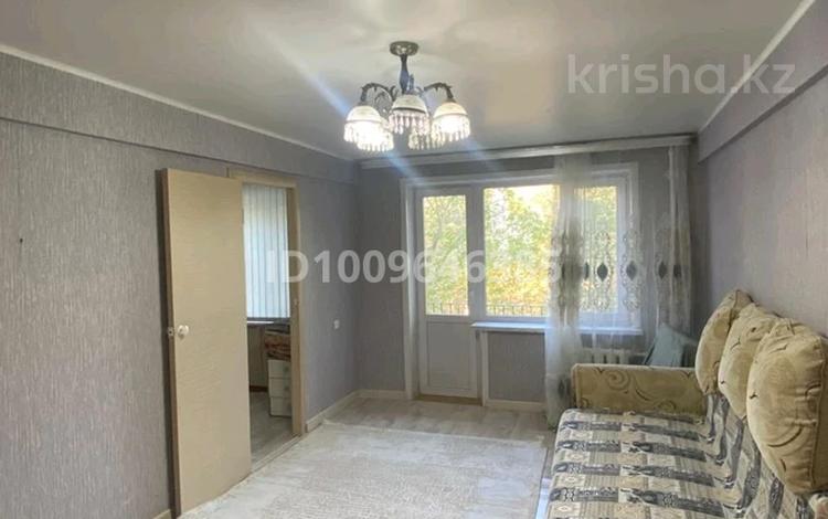 2-комнатная квартира · 48 м² · 2/4 этаж, Молдагулова 1 — Квартира находиться в центрe за 12 000 ₸ в Балхаше — фото 2