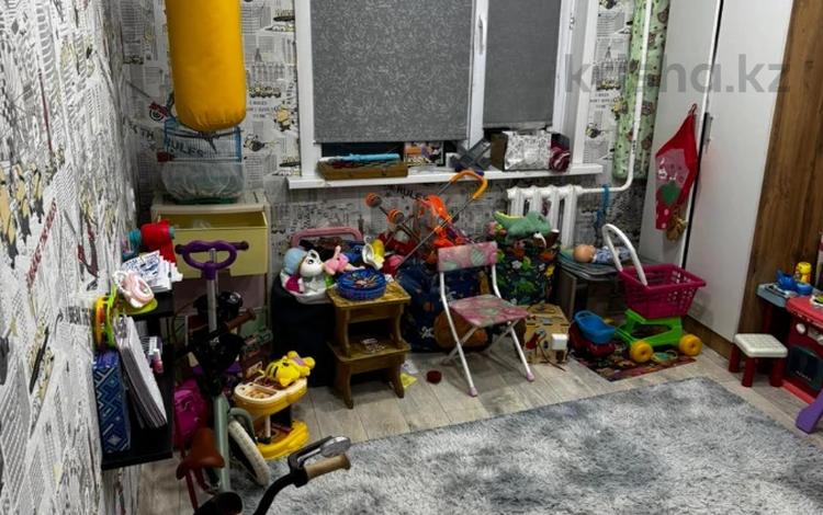 4-бөлмелі пәтер · 68.9 м² · 3/5 қабат, Королева 98, бағасы: 18 млн ₸ в Экибастузе — фото 2