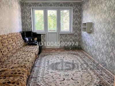 2-бөлмелі пәтер · 44 м² · 3/5 қабат, Қаратау 21 — Торг центр, мектеп, балабақша, бағасы: 90 000 ₸ в Таразе