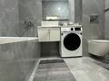 2-бөлмелі пәтер · 80 м² · 5/5 қабат, 34-й мкр — Возле дом Достык, Мангистау арена, остановка школа ниш, рядом садик и школа, бағасы: 26 млн ₸ в Актау — фото 13
