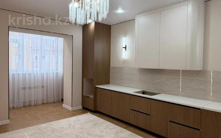 2-комнатная квартира · 93.7 м² · 5/6 этаж, мкр. Алтын орда за 47 млн ₸ в Актобе — фото 17