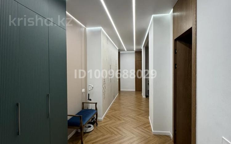 4-комнатная квартира · 135 м² · 6/9 этаж, Аль-Фараби 1 за 118.9 млн ₸ в Астане, Есильский р-н — фото 2