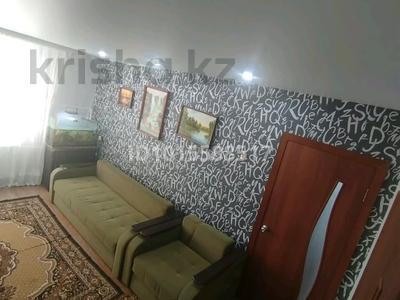 5-комнатная квартира · 70 м² · 1/1 этаж, Байзакова 9/1 за 19 млн ₸ в Железинке