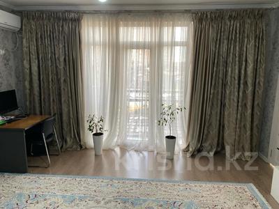 3-комнатная квартира, 80 м², 2/9 этаж, мкр Туран за 33 млн 〒 в Шымкенте, Каратауский р-н