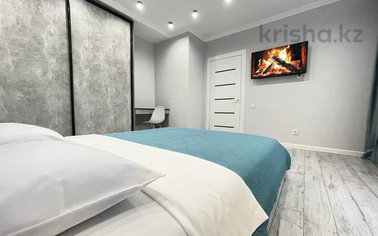 1-комнатная квартира · 45 м² · 8/12 этаж, Сыганак 15/1 — Хан Шатыр Зеленый Квартал за 18 000 ₸ в Астане, Есильский р-н — фото 3