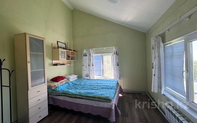 3 комнаты · 150 м² · 2/2 этаж, мкр Каменское плато за 120 000 ₸ в Алматы, Медеуский р-н — фото 2
