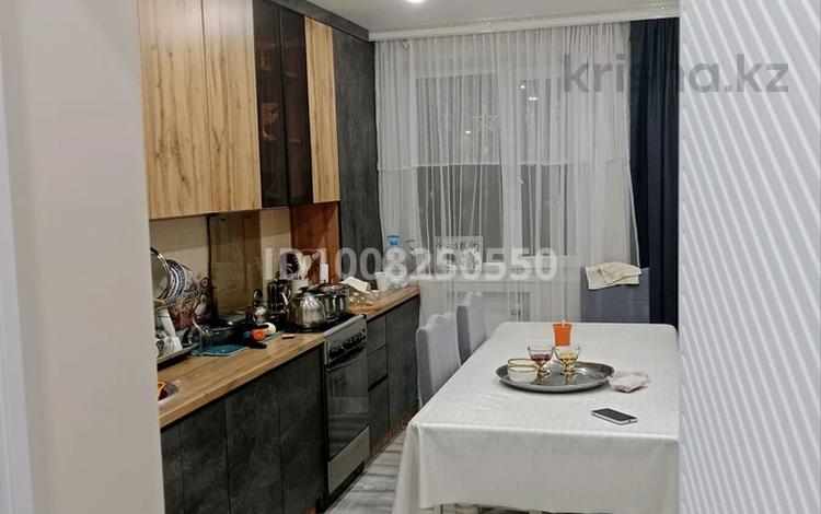 2-комнатная квартира · 68 м² · 7/9 этаж, мкр 12 51 за 25 млн ₸ в Актобе — фото 2