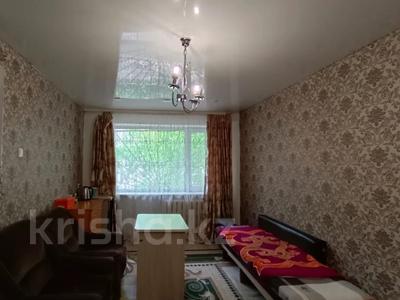1-бөлмелі пәтер · 30.9 м² · 1/5 қабат, Майкудук, 12й микрорайон, бағасы: 7.5 млн ₸ в Караганде, Алихана Бокейханова р-н