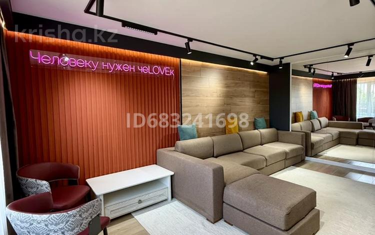 2-комнатная квартира · 50 м² · 1/5 этаж, Мкр Привокзальный 5 7 за 19 000 ₸ в Атырау, мкр Привокзальный-5 — фото 22