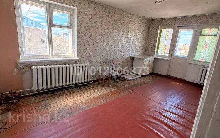 2-комнатная квартира · 47 м² · 5/5 этаж, 4 микрарайон 13 за 2.3 млн ₸ в Житикаре — фото 8