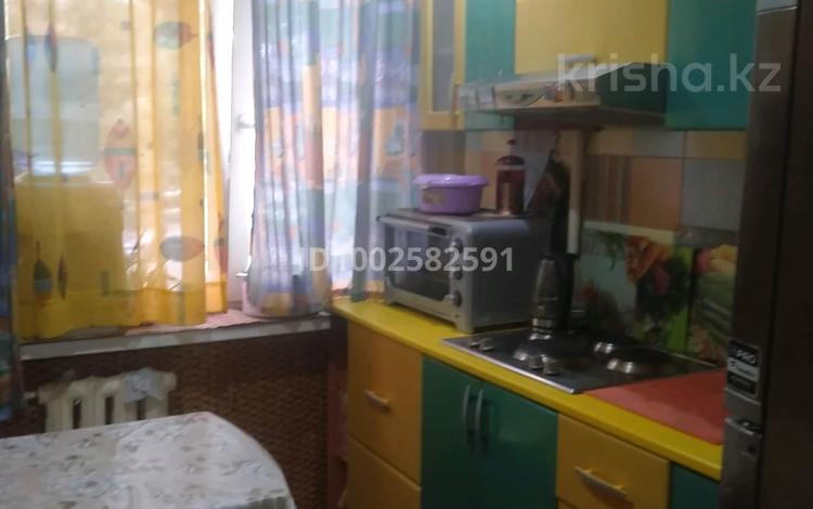 3-комнатная квартира · 60 м² · 3/5 этаж, мкр Юго-Восток, Республики 20 за 200 000 ₸ в Караганде, Казыбек би р-н — фото 2