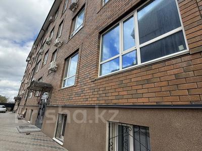 3-бөлмелі пәтер · 95 м² · 4/4 қабат, мкр Кадыра Мырза-Али, тауелсиздык 41, бағасы: 34 млн ₸ в Уральске