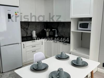 2-бөлмелі пәтер, 50 м², 11/17 қабат тәулігіне, Сейфуллина 574/2, бағасы: 25 000 〒 в Алматы, Бостандыкский р-н