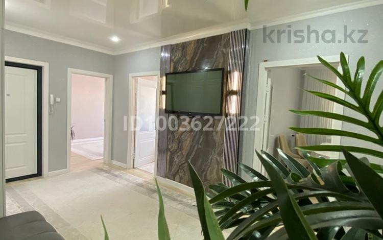 3-бөлмелі пәтер · 84 м² · 9/10 қабат, мкр. Зачаганск пгт 85/5 — Мөңкеұлы 85/5, бағасы: 32 млн ₸ в Уральске — фото 2