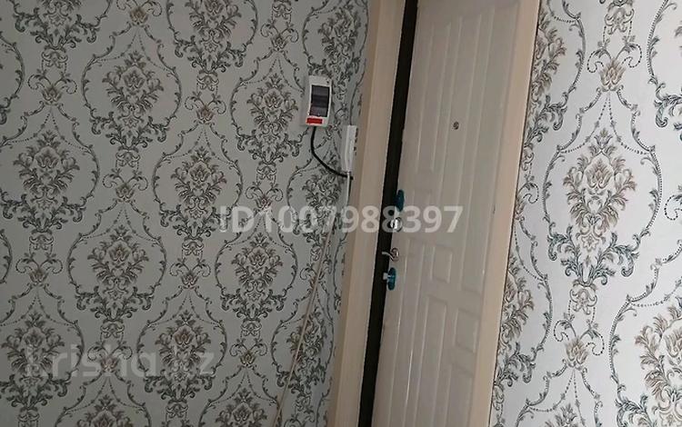 1-комнатная квартира · 34.8 м² · 2/6 этаж, Поселок Солнечный. Город Экибастуз. Ул. Тәуелсіздік — Возле церкви и рядом мечеть за 5.5 млн 〒 — фото 2