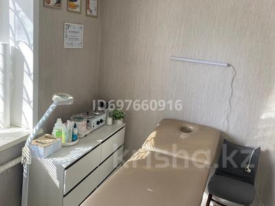 Кабинеттер және жұмыс орындары · 6 м², бағасы: 20 000 〒 в Караганде, Алихана Бокейханова р-н
