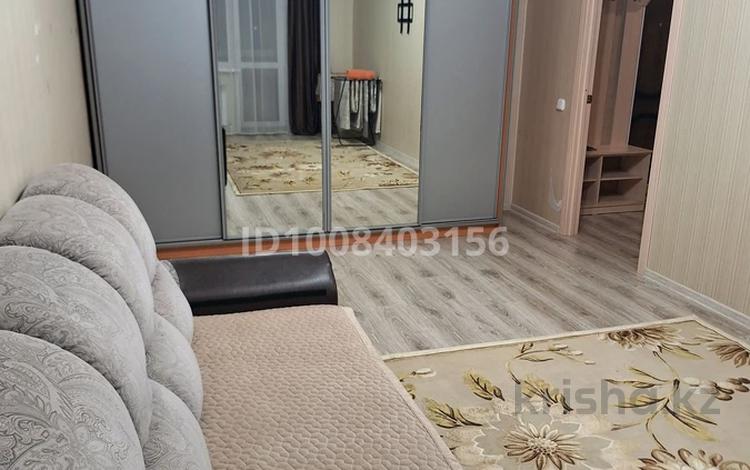 2-бөлмелі пәтер · 70 м² · 5/9 қабат, Наримановская 66, бағасы: 13 000 ₸ в Костанае — фото 3