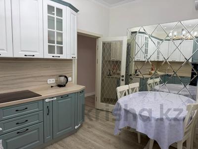 2-комнатная квартира · 74 м² · 10/16 этаж, Исатая Тайманова 48 за 500 000 ₸ в Атырау