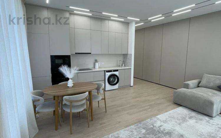 3-комнатная квартира · 85 м² · 13 этаж, Мангилик Ел 59 за 600 000 ₸ в Астане, Есильский р-н — фото 2