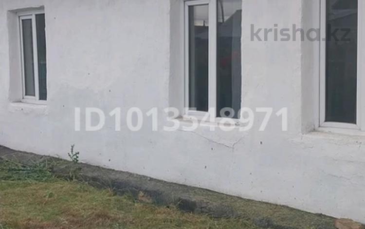 Отдельный дом · 3 комнаты · 70 м² · 10 сот., Медицинская 10а за 7.5 млн ₸ в Караганде, Алихана Бокейханова р-н — фото 11