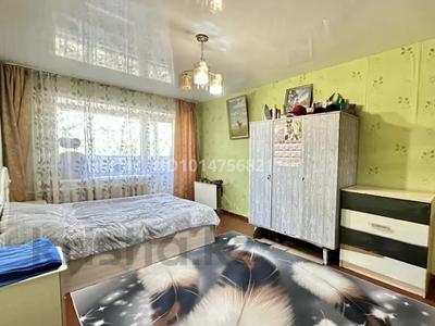 4-комнатная квартира · 80.9 м² · 1/3 этаж, мкр Фёдоровка , Вагонная 2/2 за 17.5 млн ₸ в Караганде, Казыбек би р-н