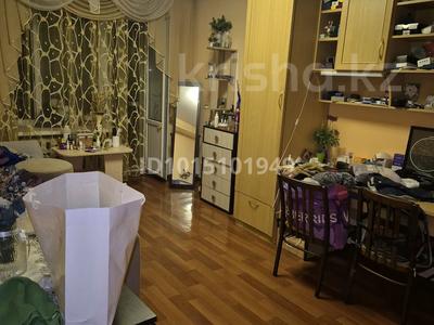 5-комнатная квартира · 95 м² · 5/5 этаж, байзакова 116 за 100 млн ₸ в Алматы, Алмалинский р-н