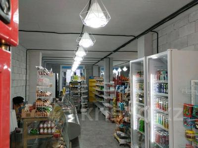 Еркін, кеңселер, дүкендер мен бутиктер, қоғамдық тамақтану орны, сұлулық салондары, фитнес және спорт, медорталықтар мен дәріханалар, білім орталықтары, кабинеттер және жұмыс орындары, студиялар · 78.1 м², бағасы: 500 000 ₸ в Астане, Есильский р-н