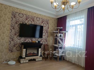 Отдельный дом · 4 комнаты · 216 м² · 5 сот., 30 квартал — Абылай хана за 52 млн 〒 в Каскелене